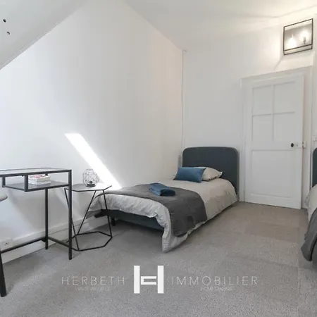 H-bnb D'asfeld לינה וארוחת בוקר מץ